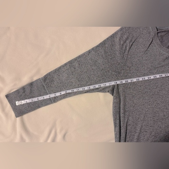 Maurice’s Women’s Gray Tunic Sweater 3X - Picture 5 of 7